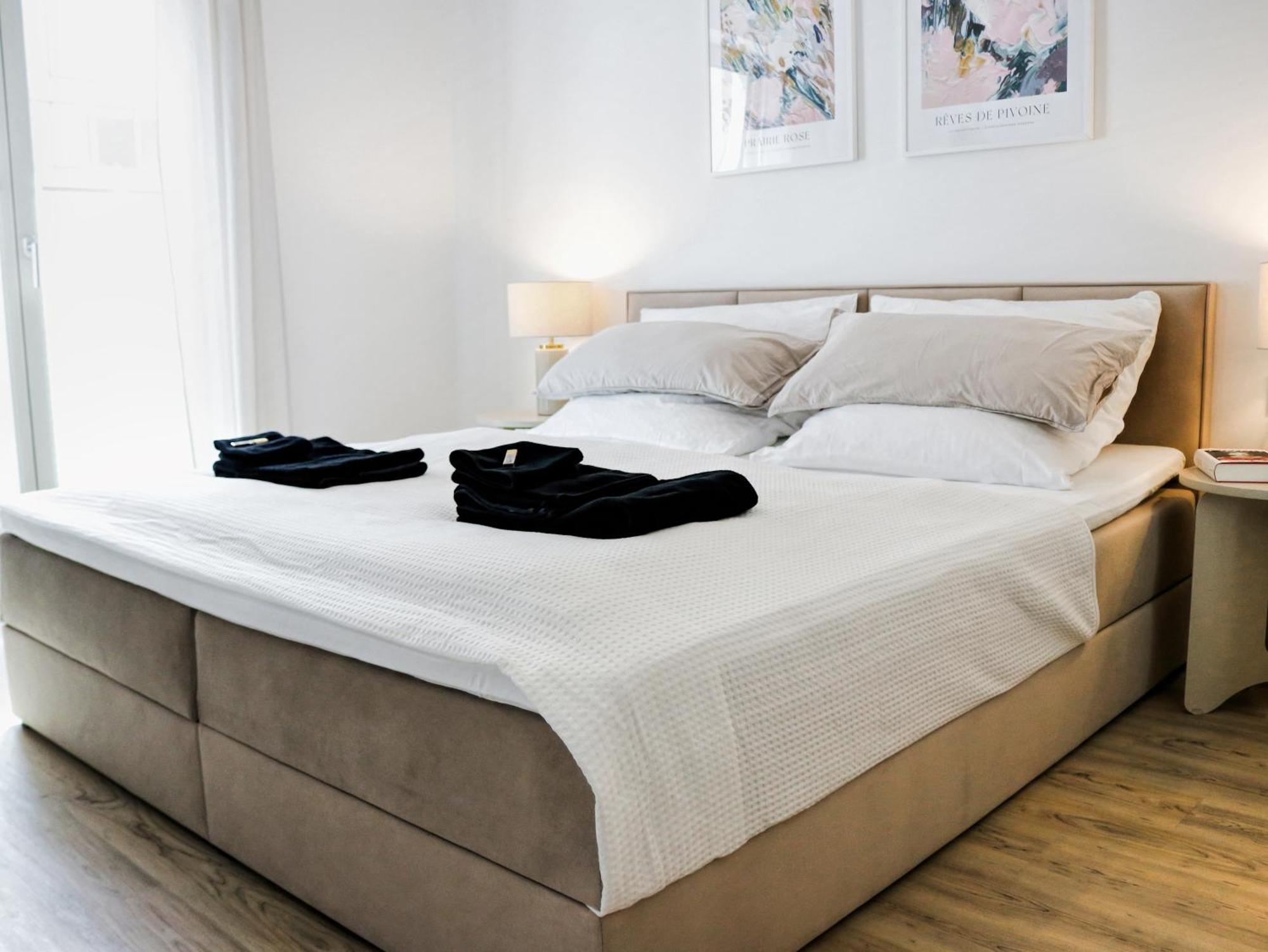 Lightplace • Design • Boxspring • Balkon • 2 Smart Tv •Innenstadt ブラウンシュバイク エクステリア 写真